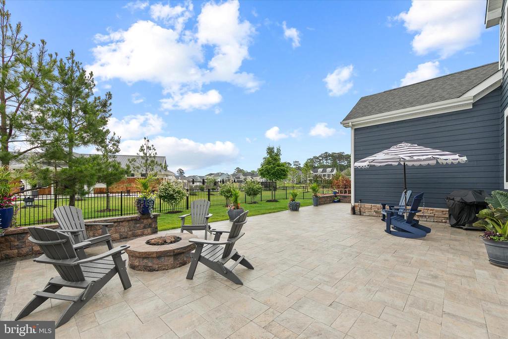 14447 CREEKSIDE CROSSING