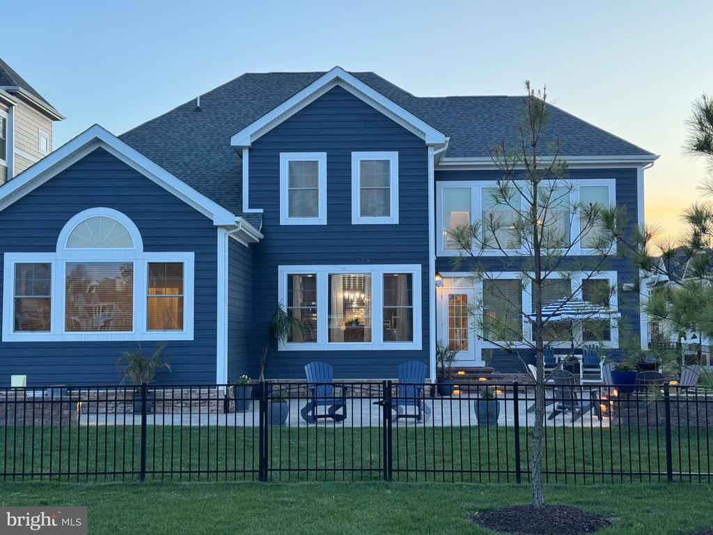 14447 CREEKSIDE CROSSING