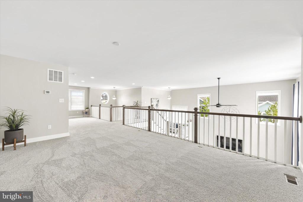 14447 CREEKSIDE CROSSING