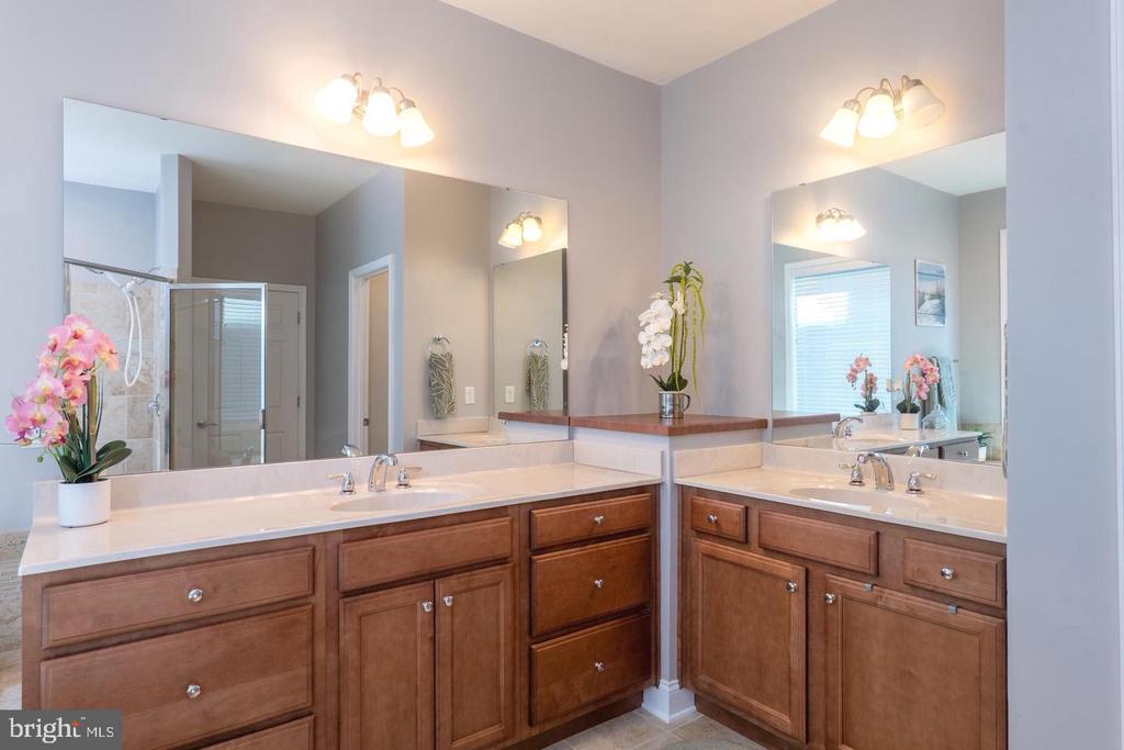 14447 CREEKSIDE CROSSING