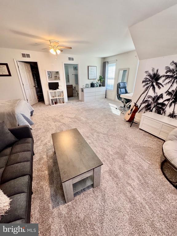 14447 CREEKSIDE CROSSING