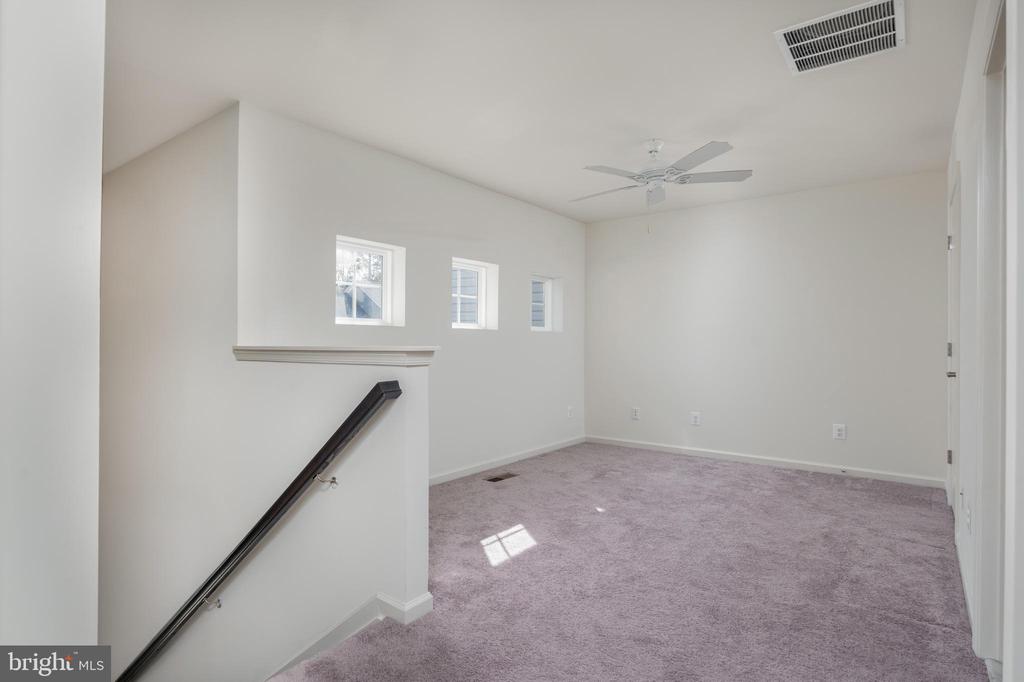 38461 CARROLL DRIVE