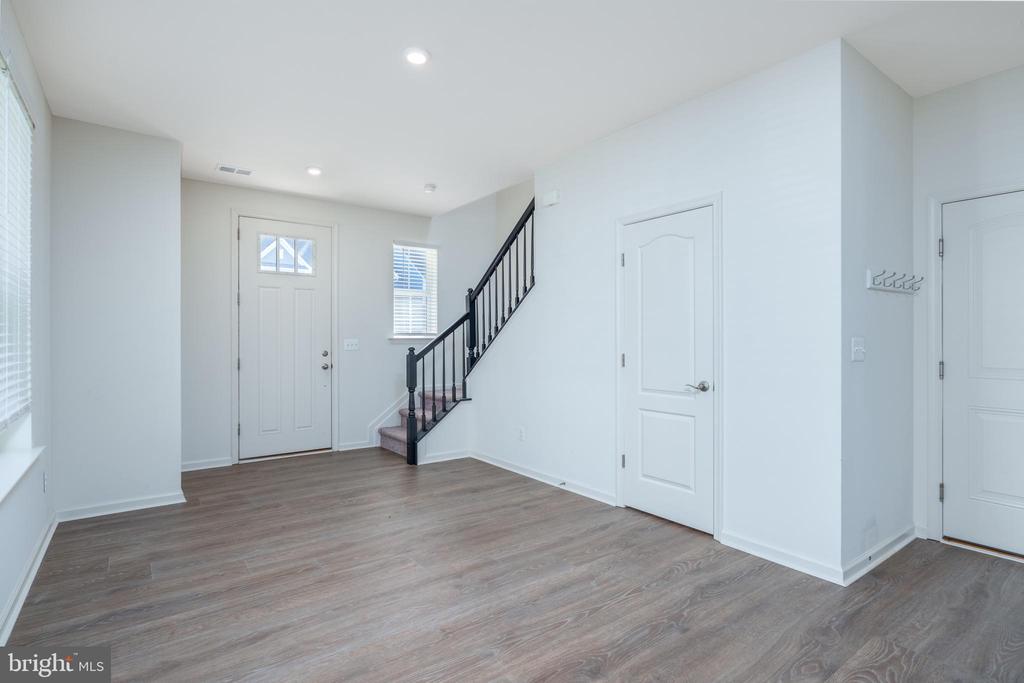 38461 CARROLL DRIVE