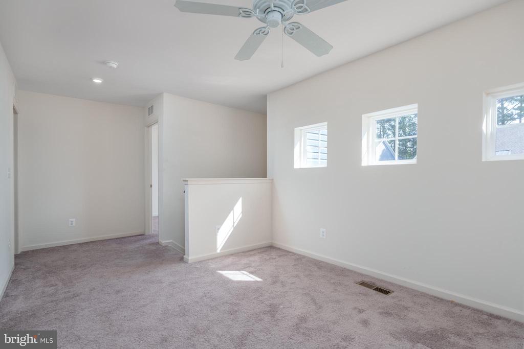 38461 CARROLL DRIVE