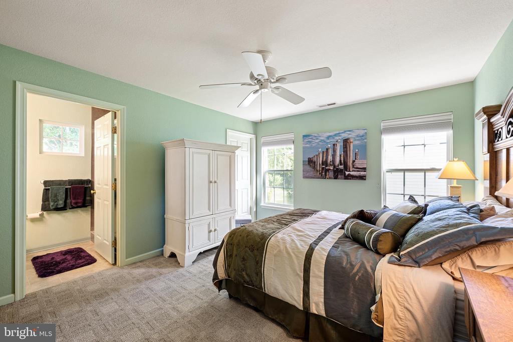 33550 SUFFOLK LANE 76