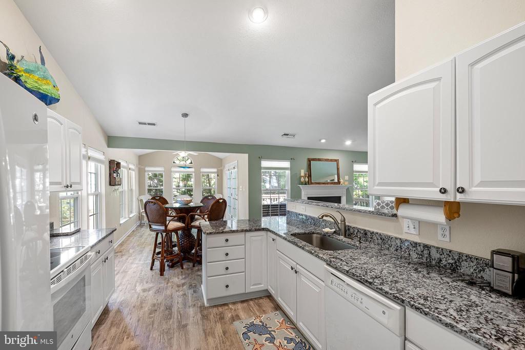 33550 SUFFOLK LANE 76