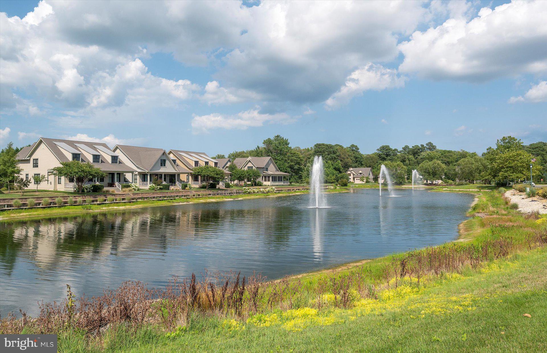 36346 REDSTART COURT