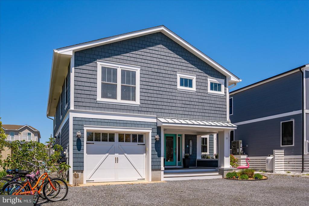 59 BAYSIDE DRIVE