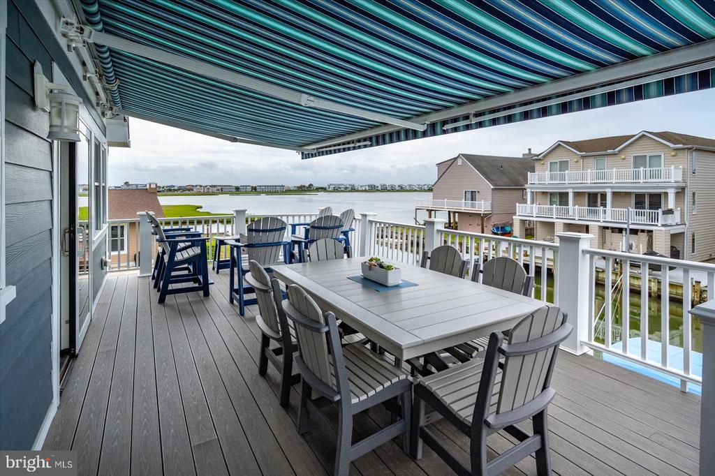 59 BAYSIDE DRIVE