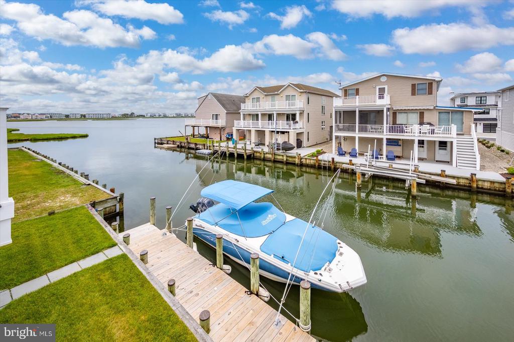 59 BAYSIDE DRIVE