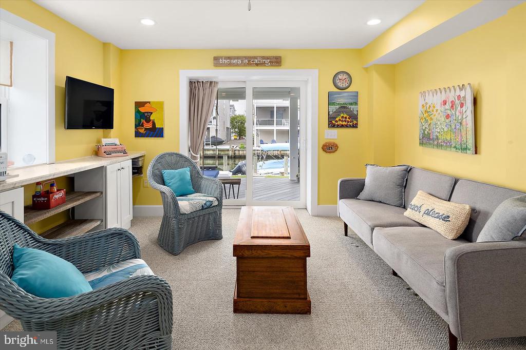 59 BAYSIDE DRIVE