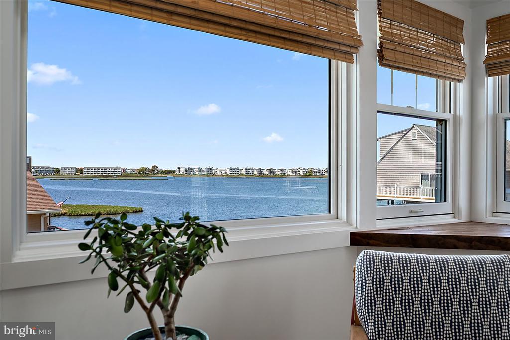 59 BAYSIDE DRIVE
