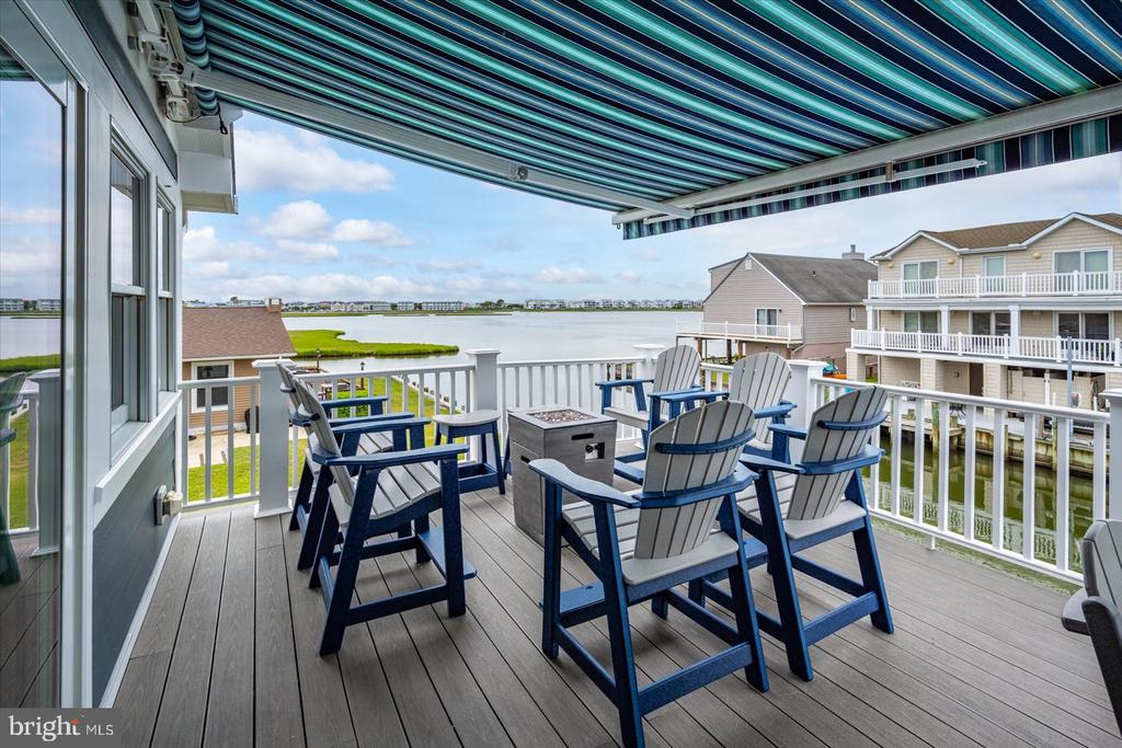 59 BAYSIDE DRIVE