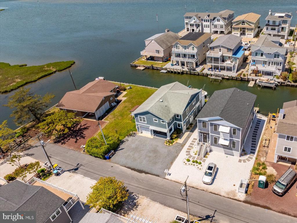 59 BAYSIDE DRIVE
