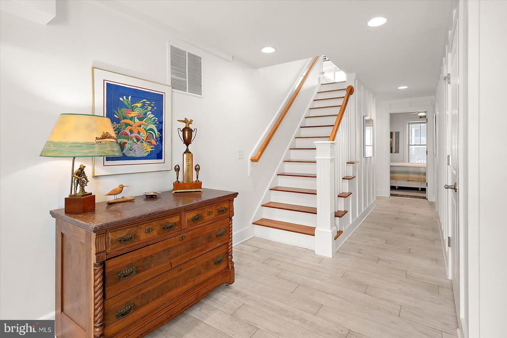 59 BAYSIDE DRIVE