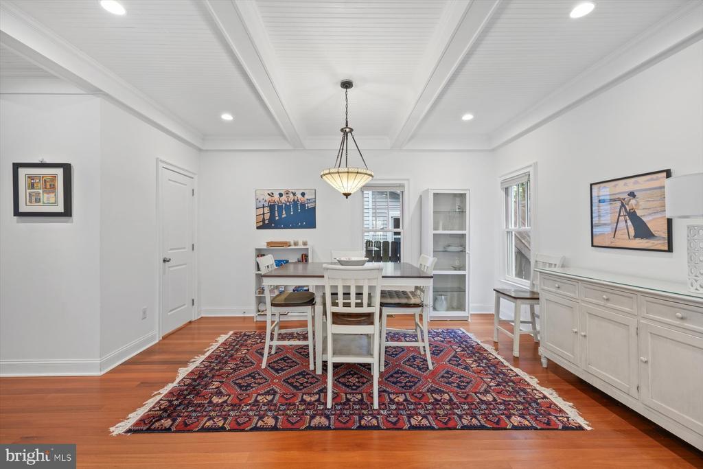 161 COLUMBIA AVENUE
