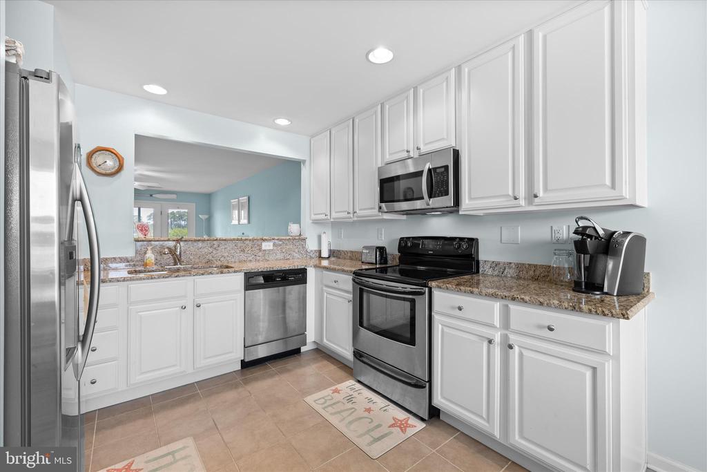 37462 PETTINARO DRIVE 7102