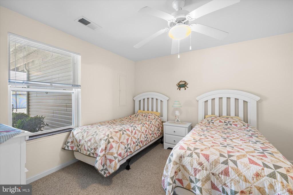 37462 PETTINARO DRIVE 7102