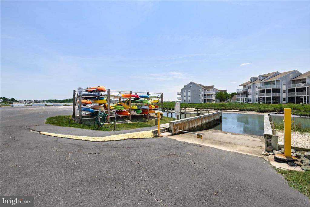 37462 PETTINARO DRIVE 7102