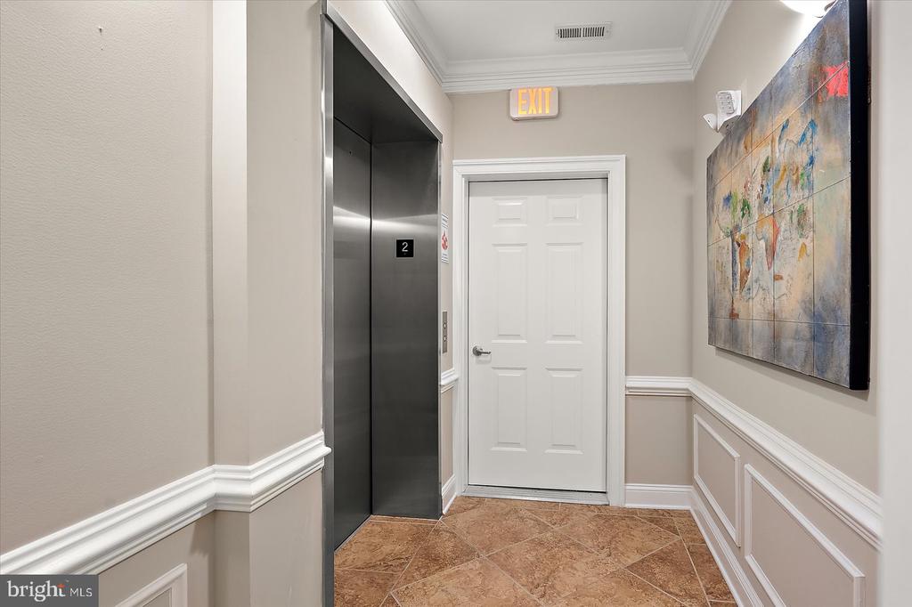 38407 BOXWOOD TERRACE Unit: 201