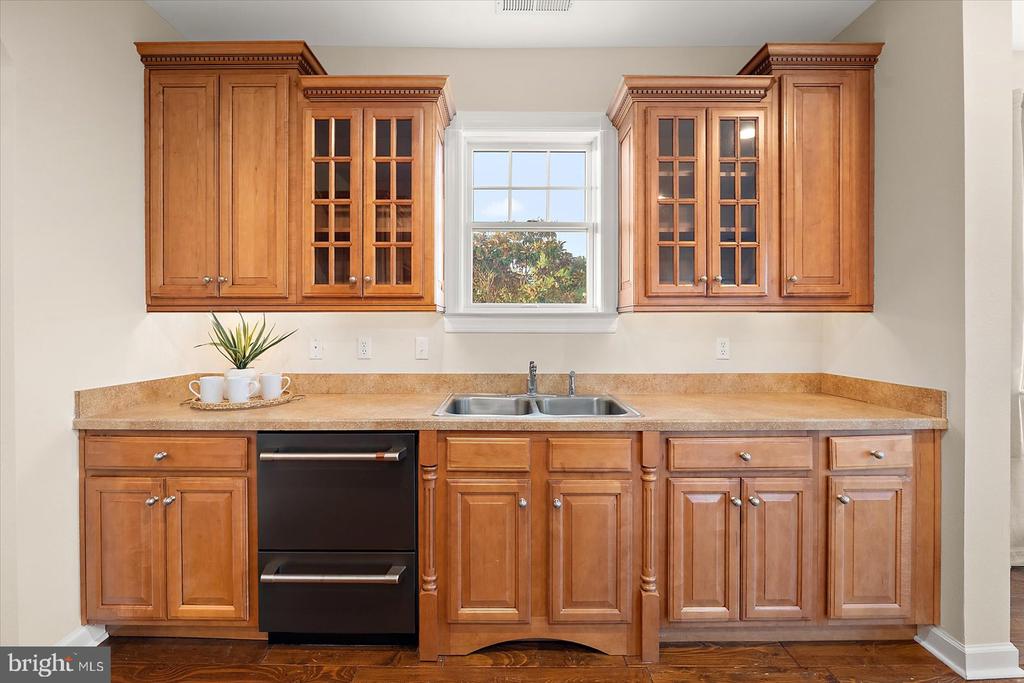 38407 BOXWOOD TERRACE Unit: 201