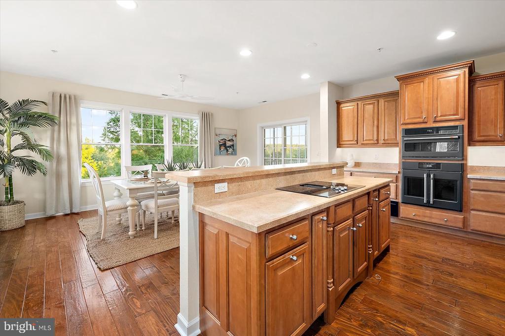 38407 BOXWOOD TERRACE Unit: 201