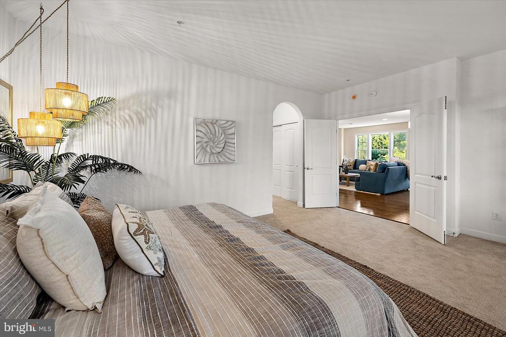 38407 BOXWOOD TERRACE Unit: 201
