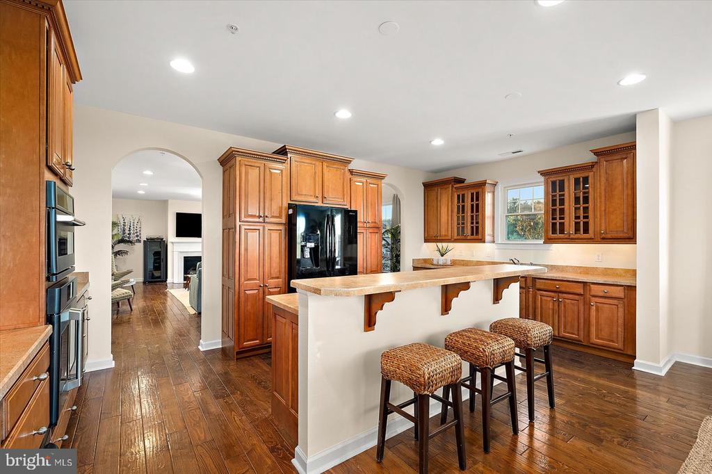 38407 BOXWOOD TERRACE Unit: 201