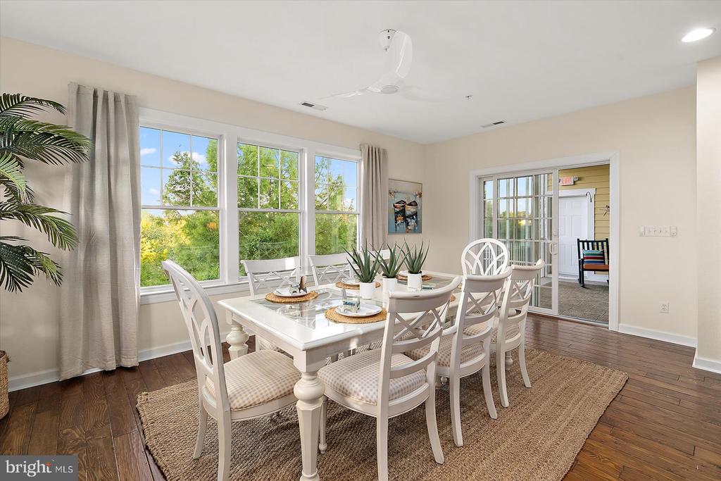 38407 BOXWOOD TERRACE Unit: 201