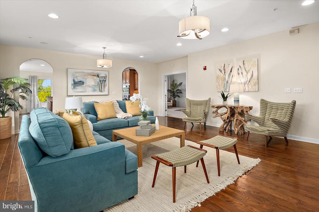 38407 BOXWOOD TERRACE Unit: 201