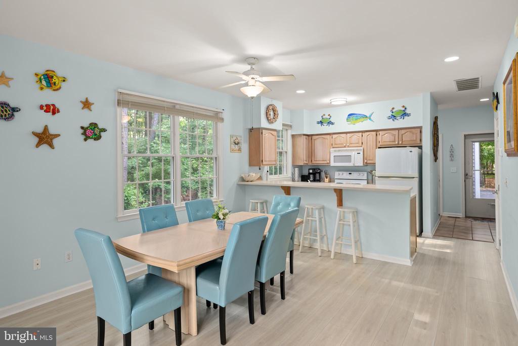 38489 MAINSAIL DRIVE Unit: 22