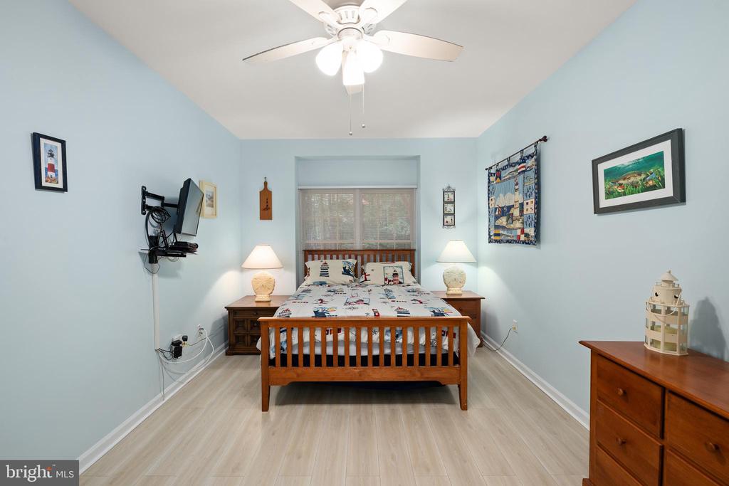 38489 MAINSAIL DRIVE Unit: 22