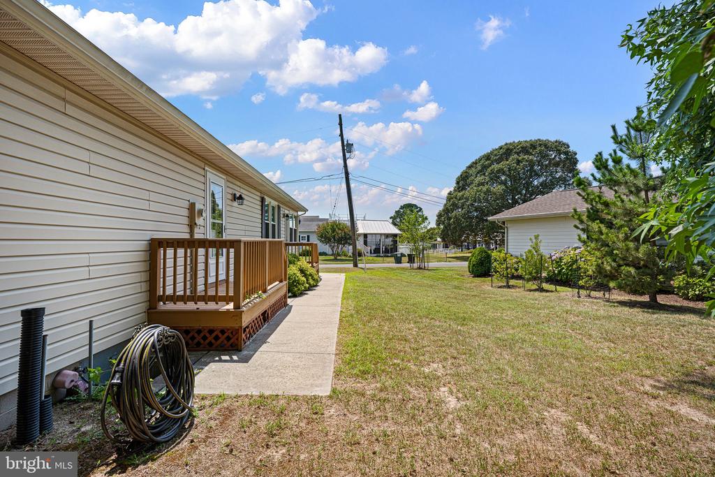 9 DRAPER DRIVE