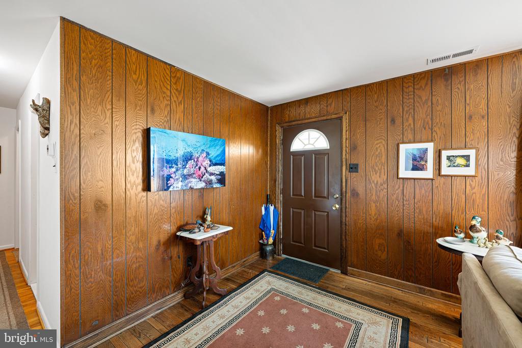 9 DRAPER DRIVE