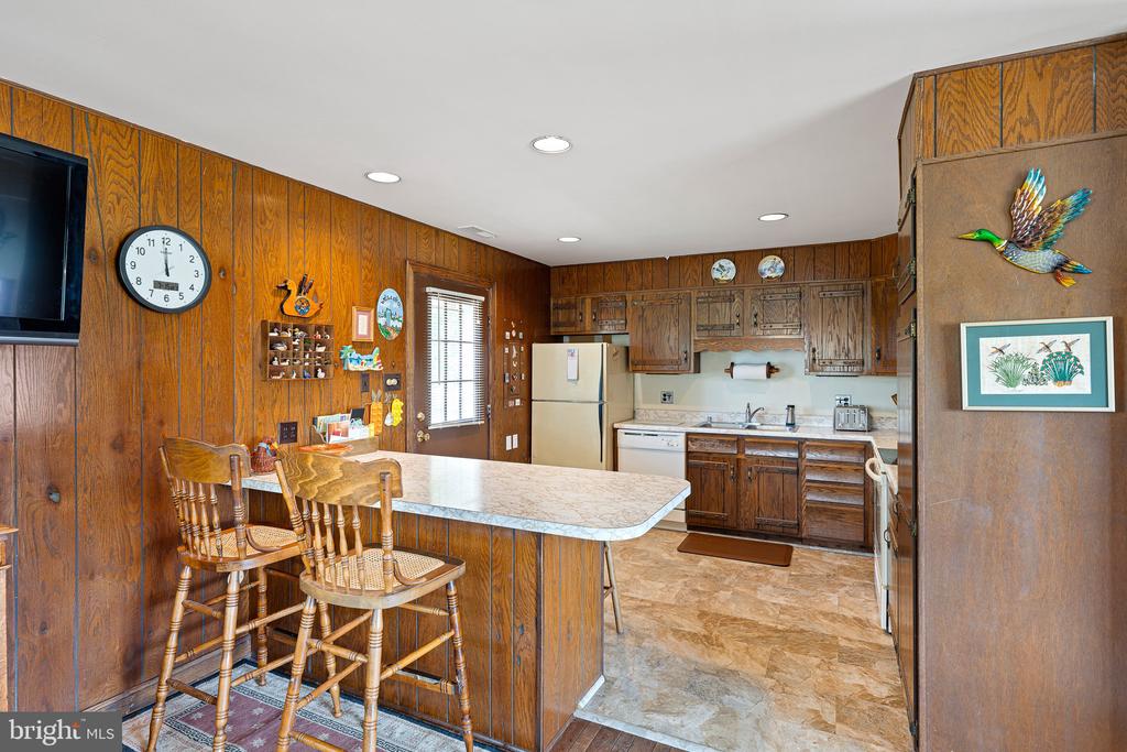 9 DRAPER DRIVE