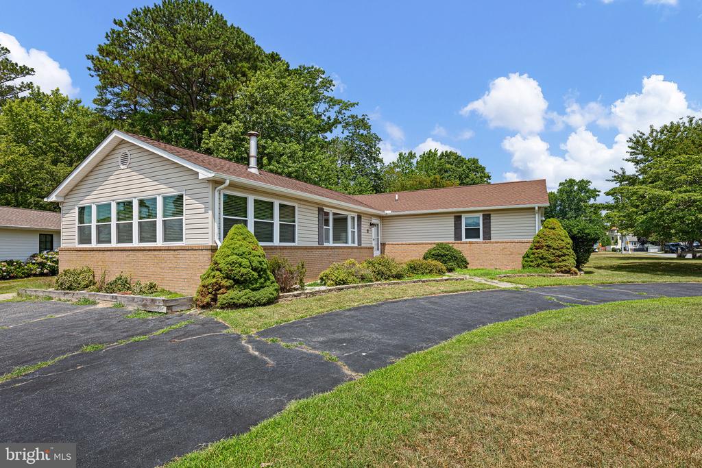 9 DRAPER DRIVE