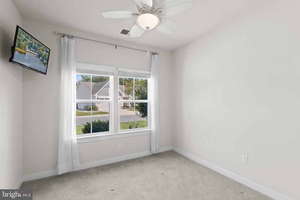 36611 RED CEDAR LOOP Unit: 19