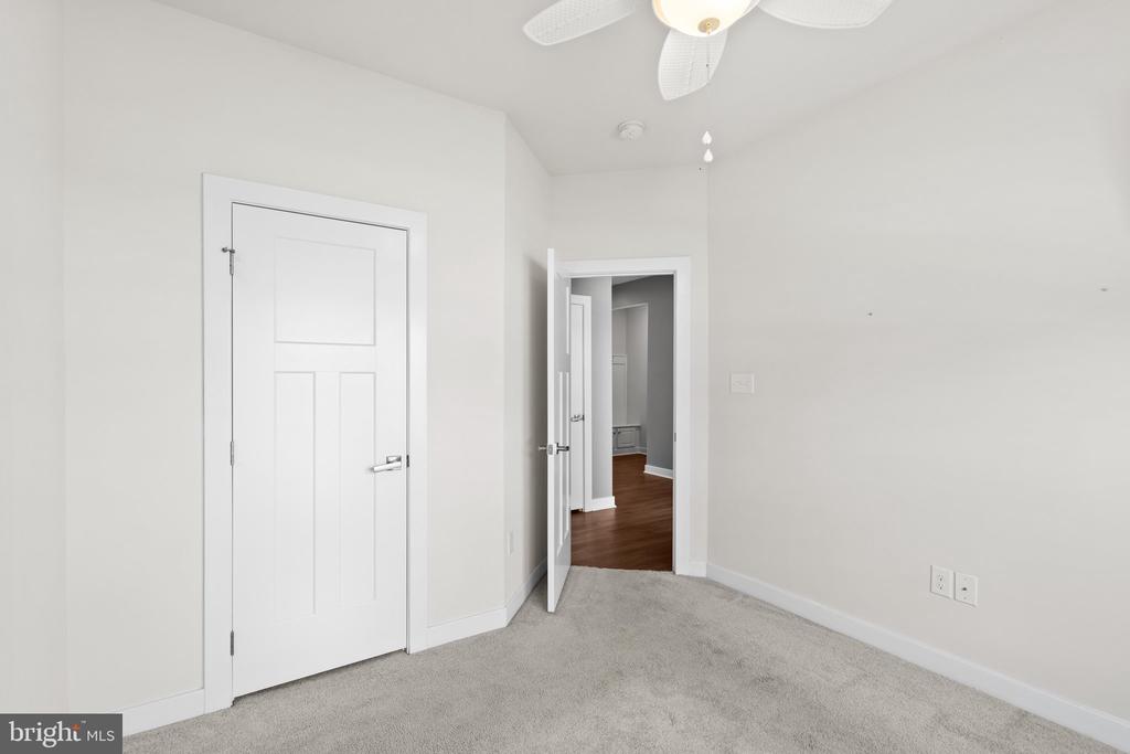 36611 RED CEDAR LOOP Unit: 19