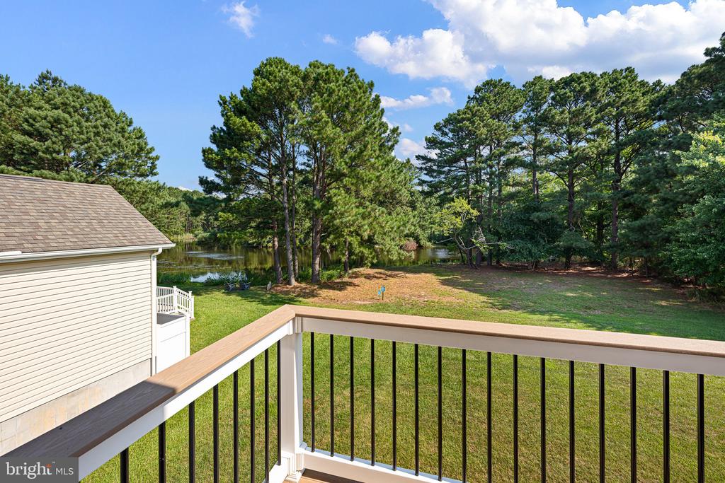 486 BETHANY LOOP