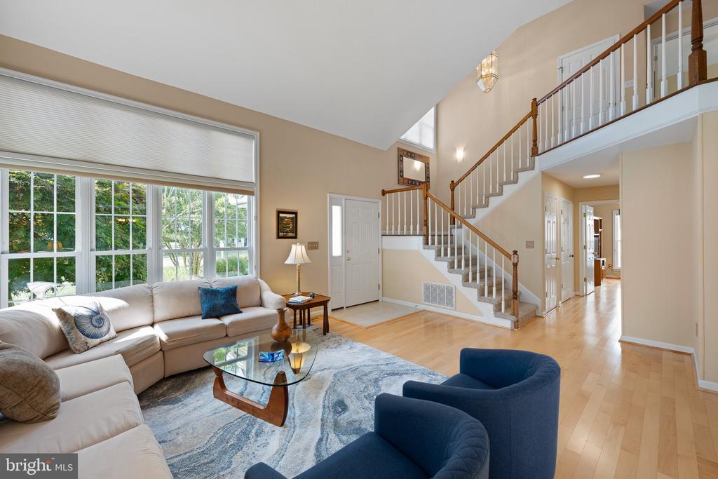 486 BETHANY LOOP