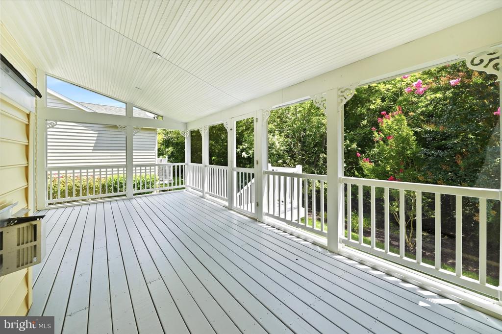 30897 FRESH POND DRIVE