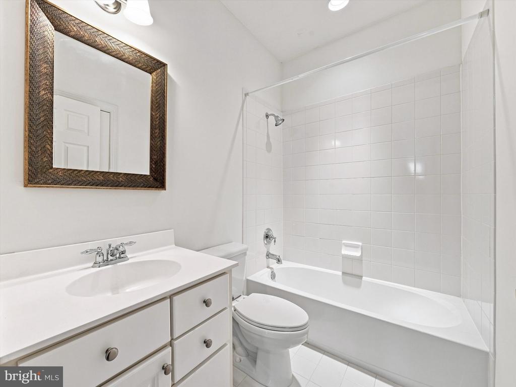 30897 FRESH POND DRIVE