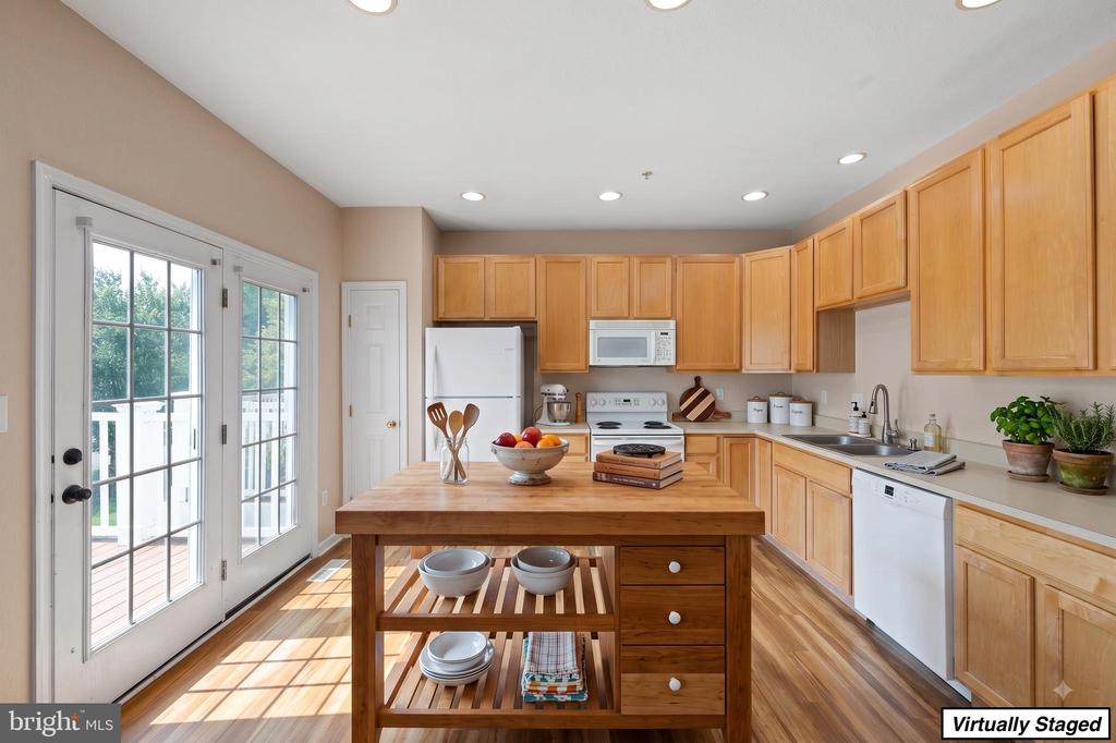 22 PIER POINT DRIVE