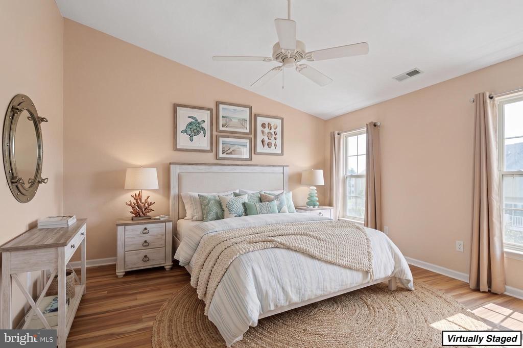 22 PIER POINT DRIVE