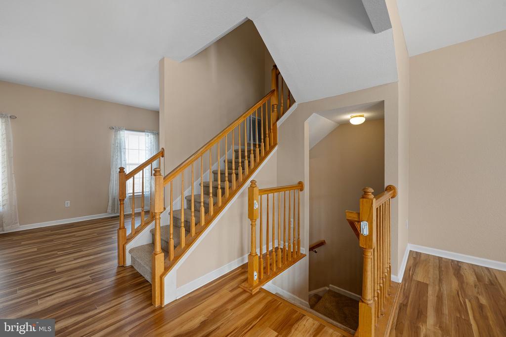 22 PIER POINT DRIVE