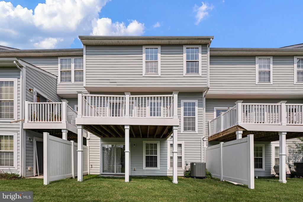 22 PIER POINT DRIVE