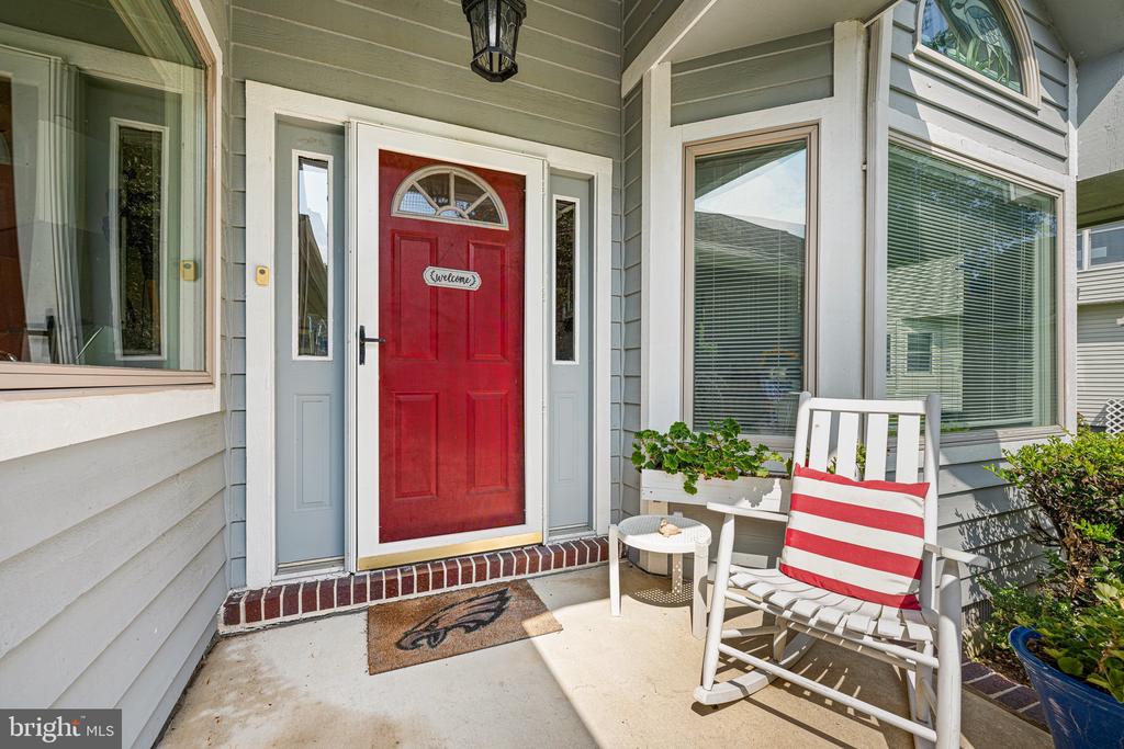 324 WALKABOUT ROAD