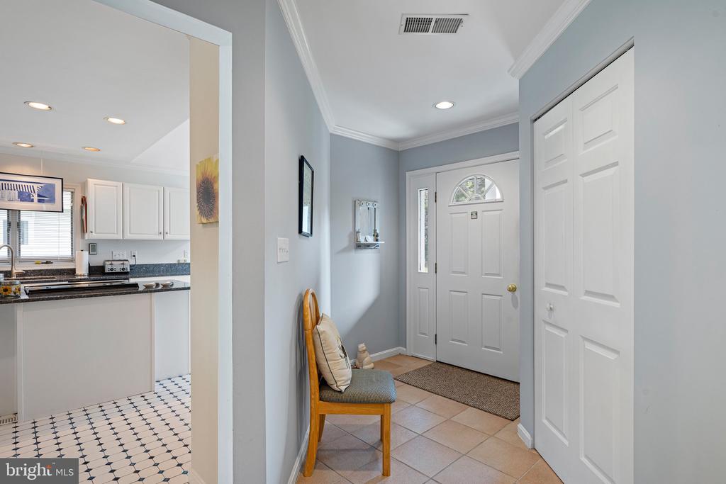 324 WALKABOUT ROAD