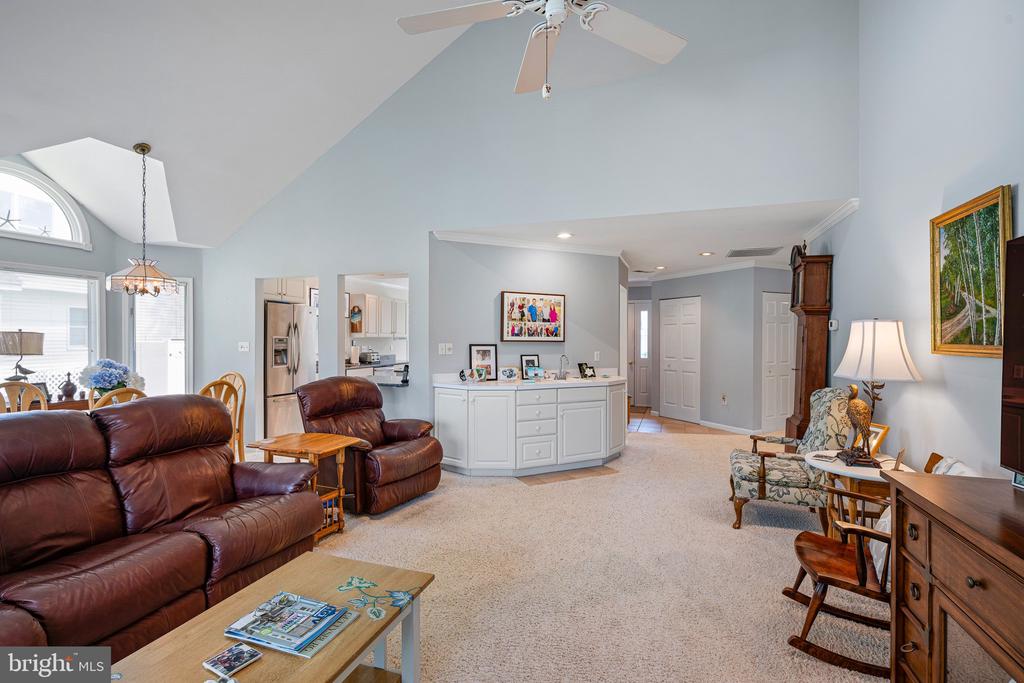 324 WALKABOUT ROAD
