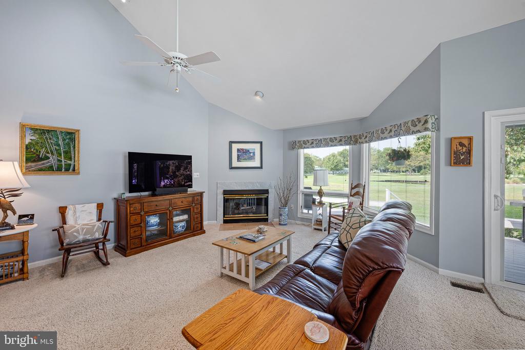 324 WALKABOUT ROAD